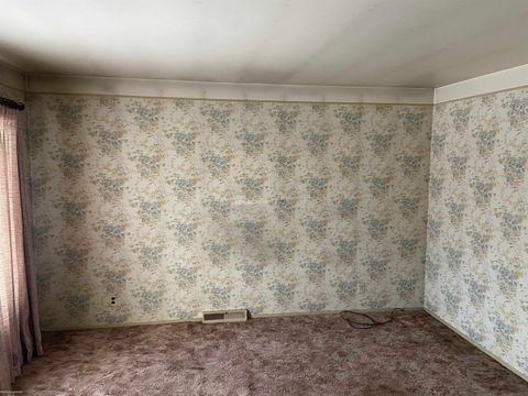 A home in RosevilleCity_Macomb