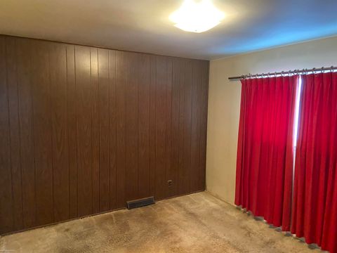 A home in RosevilleCity_Macomb