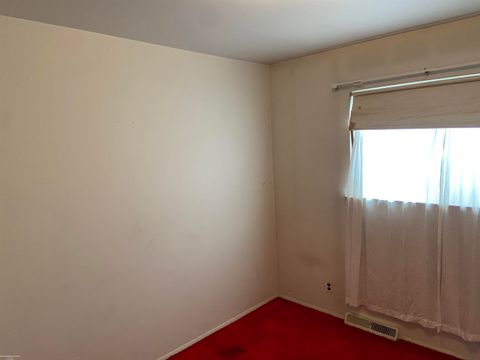 A home in RosevilleCity_Macomb