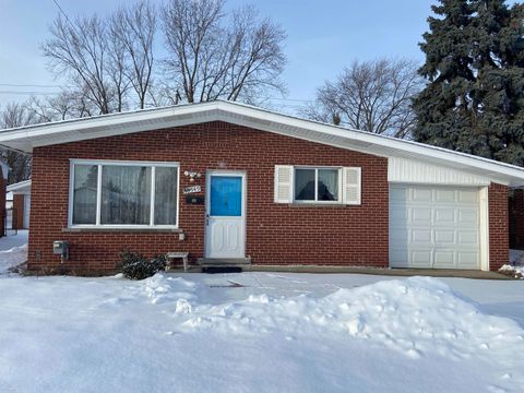 A home in RosevilleCity_Macomb