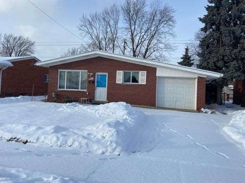 A home in RosevilleCity_Macomb