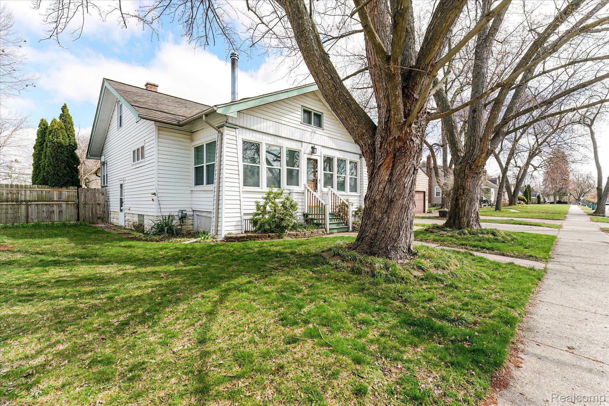 2210 CAMBRIDGE Road