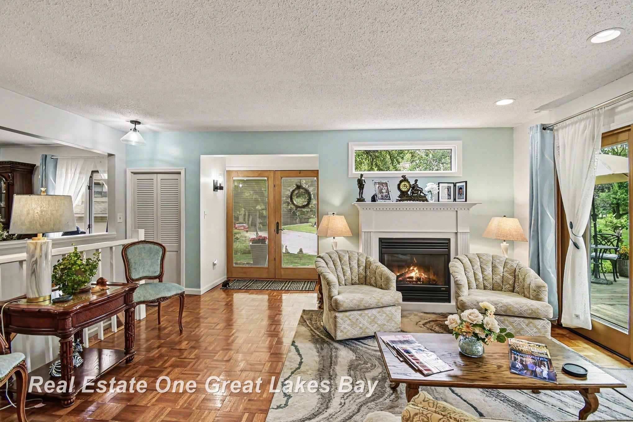 2338 Bay Woods Court