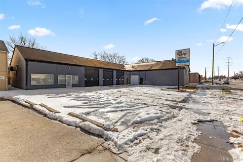 26289 W 8 Mile Road Redford Charter Township MI 48240