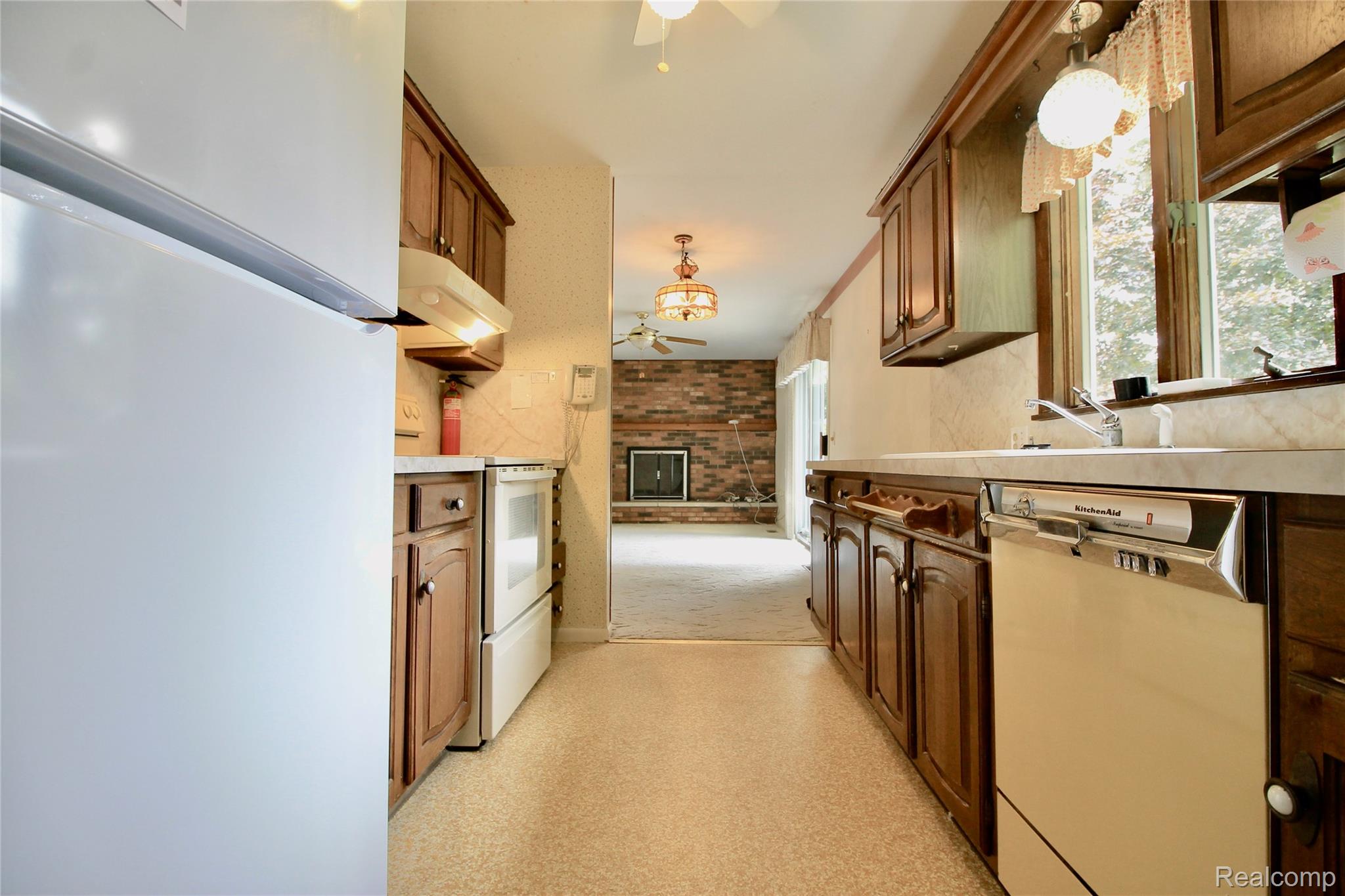 403 N Wickshire Lane