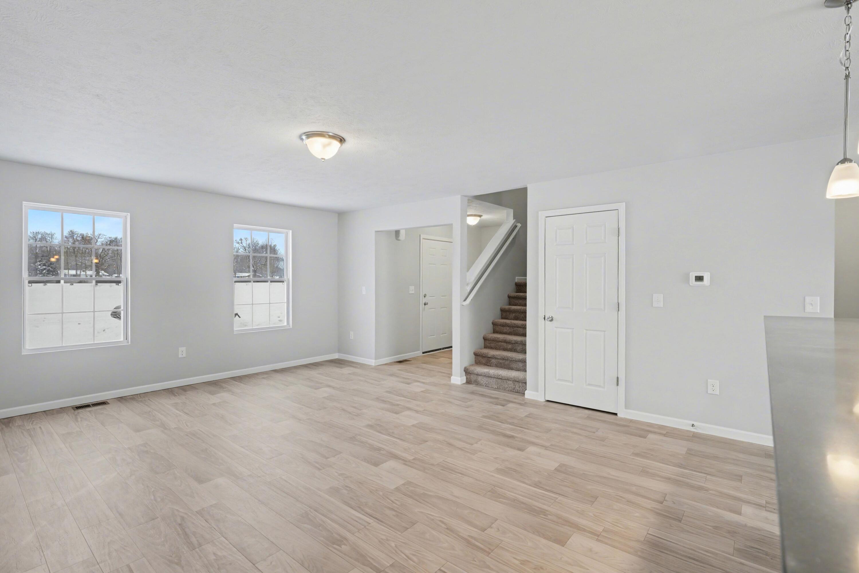 48405 Silver Oaks West