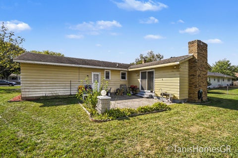Tiny photo for 7556 Terrace Lane, Georgetown Charter Township, MI 49428 (MLS # 65026045988)