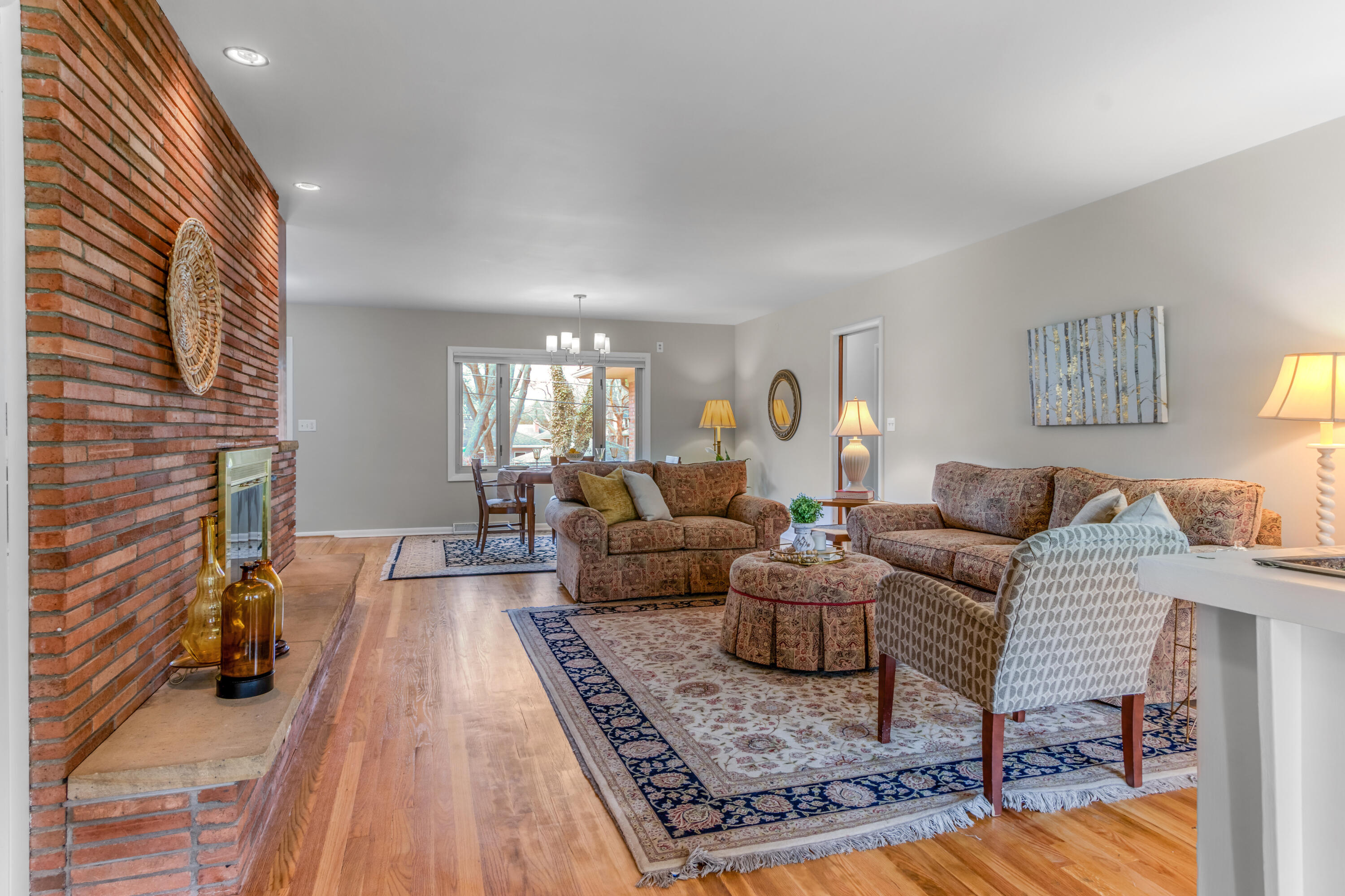 1645 Lotus Avenue SE