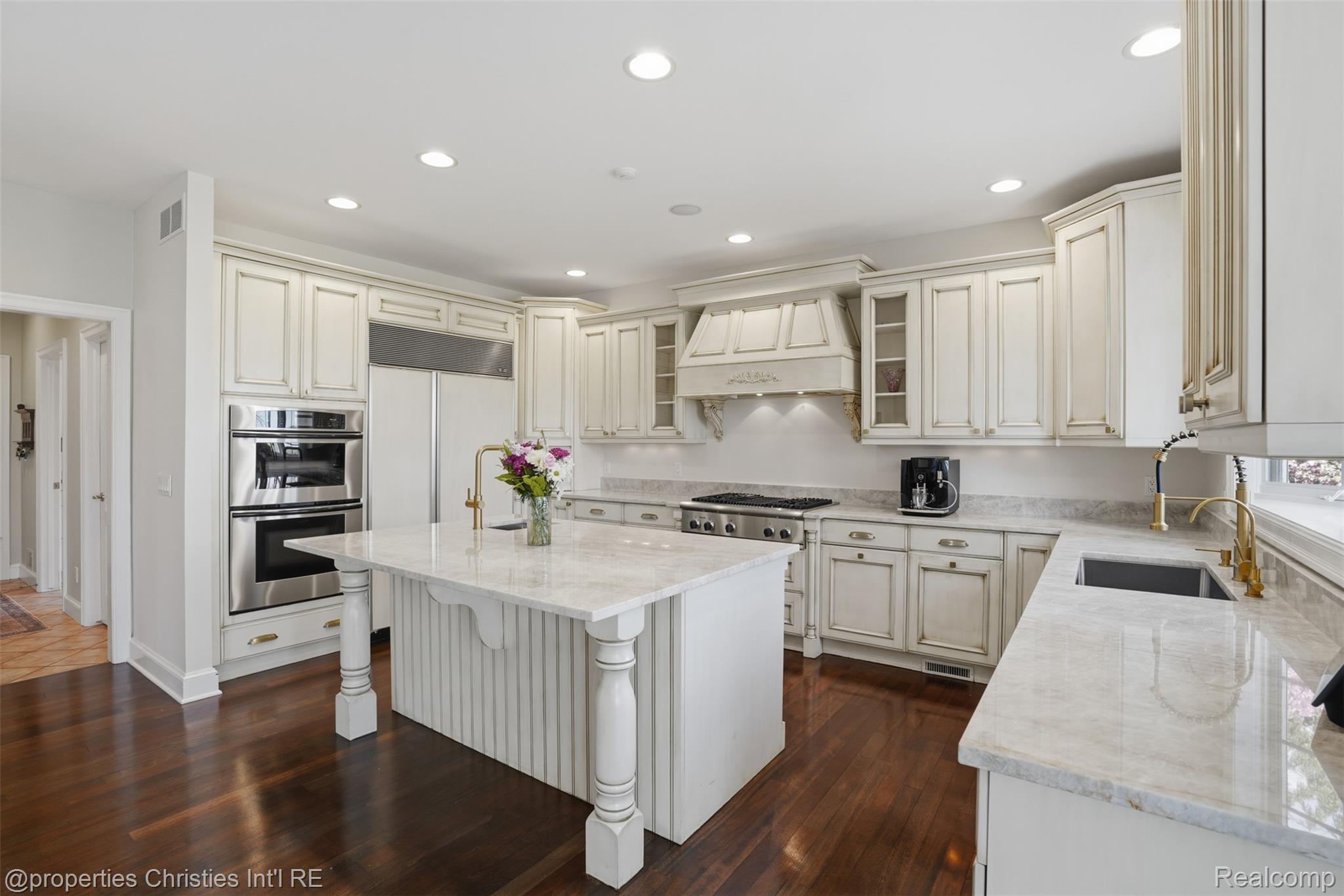 5011 Rockaway Lane