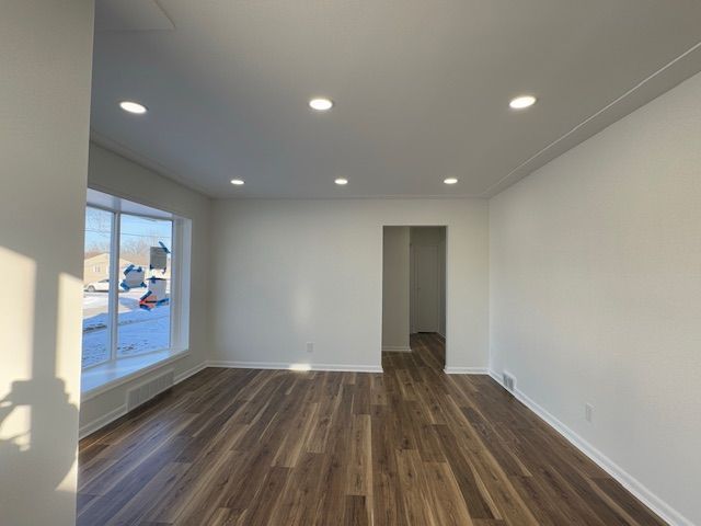 25664 HURON Street