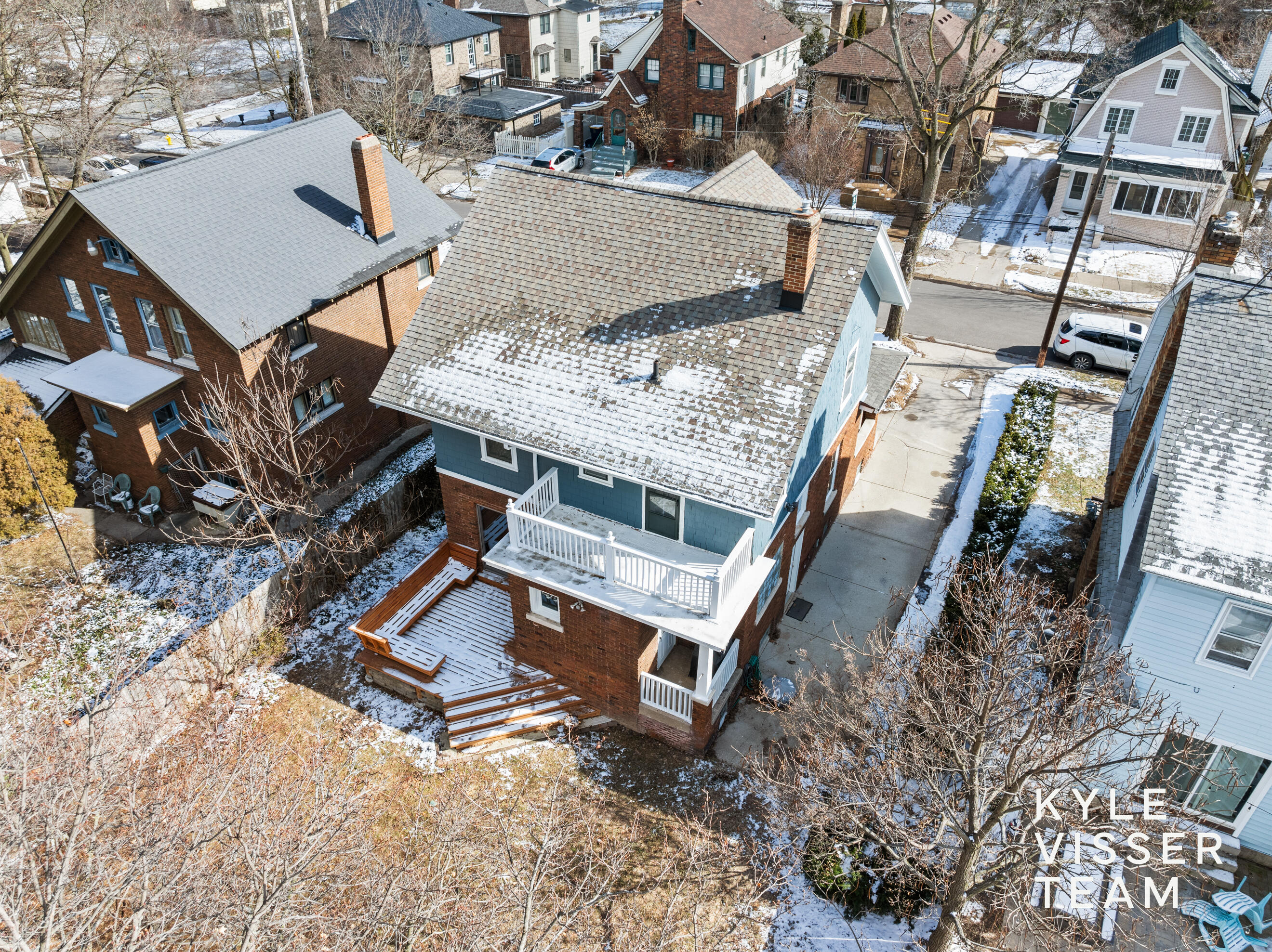 617 Rosewood Avenue SE