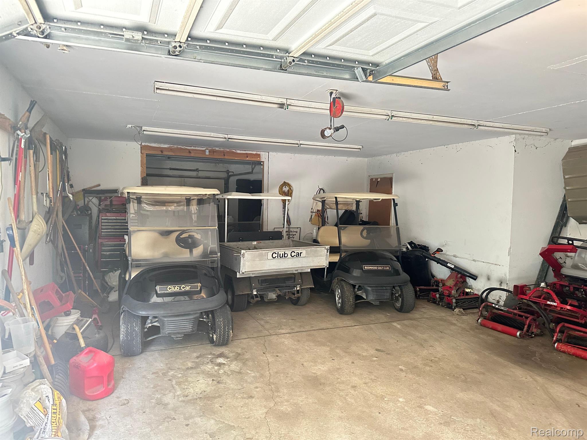 39467 DUN ROVIN Drive