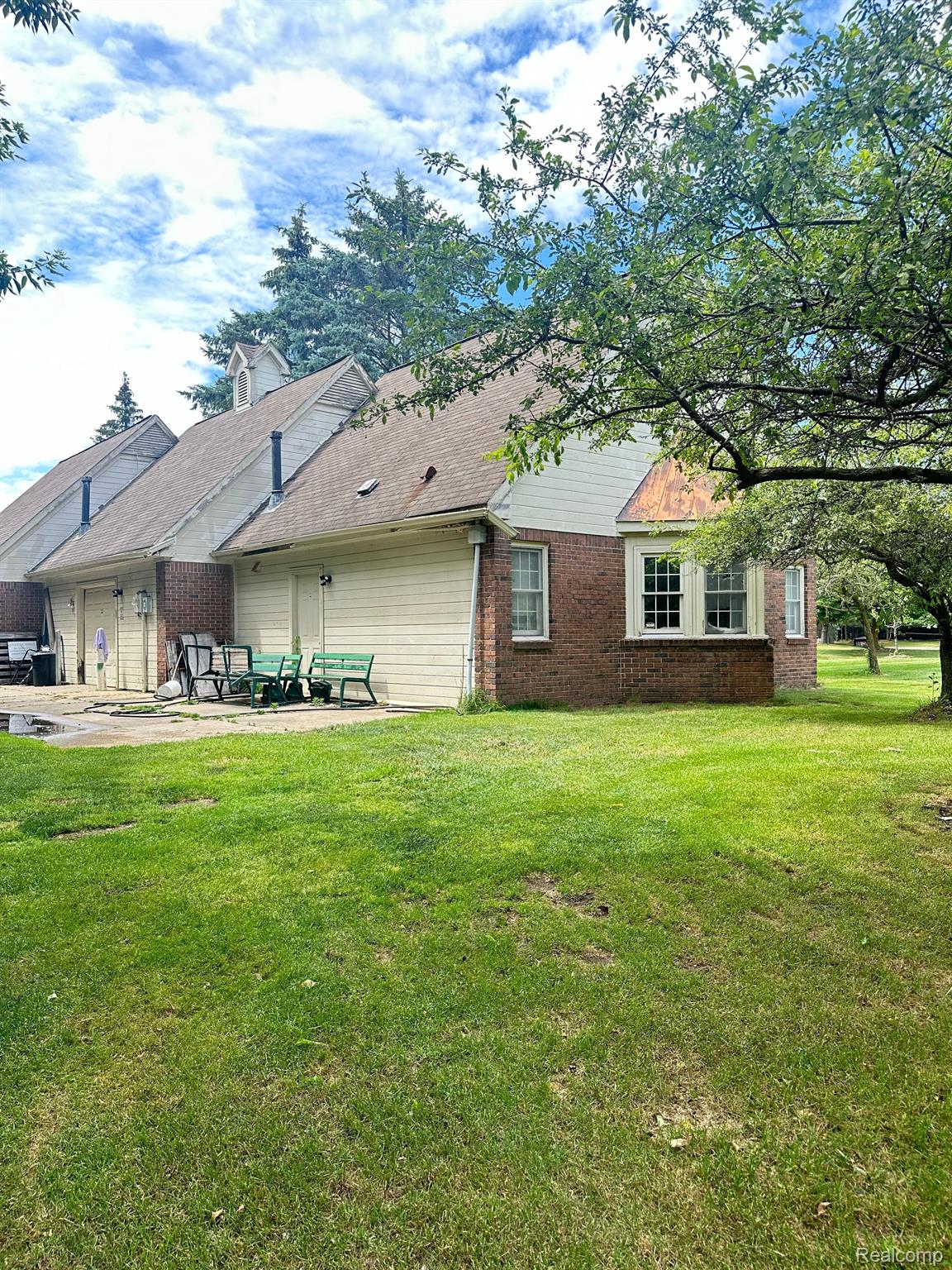 39467 DUN ROVIN Drive