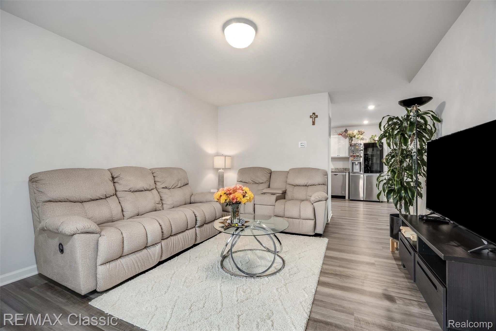 33506 Carly Court