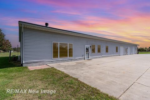 859 E Gordonville Road Midland City MI 48640