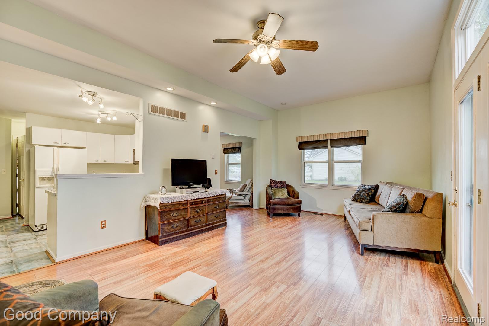 22723 Middlebelt Road