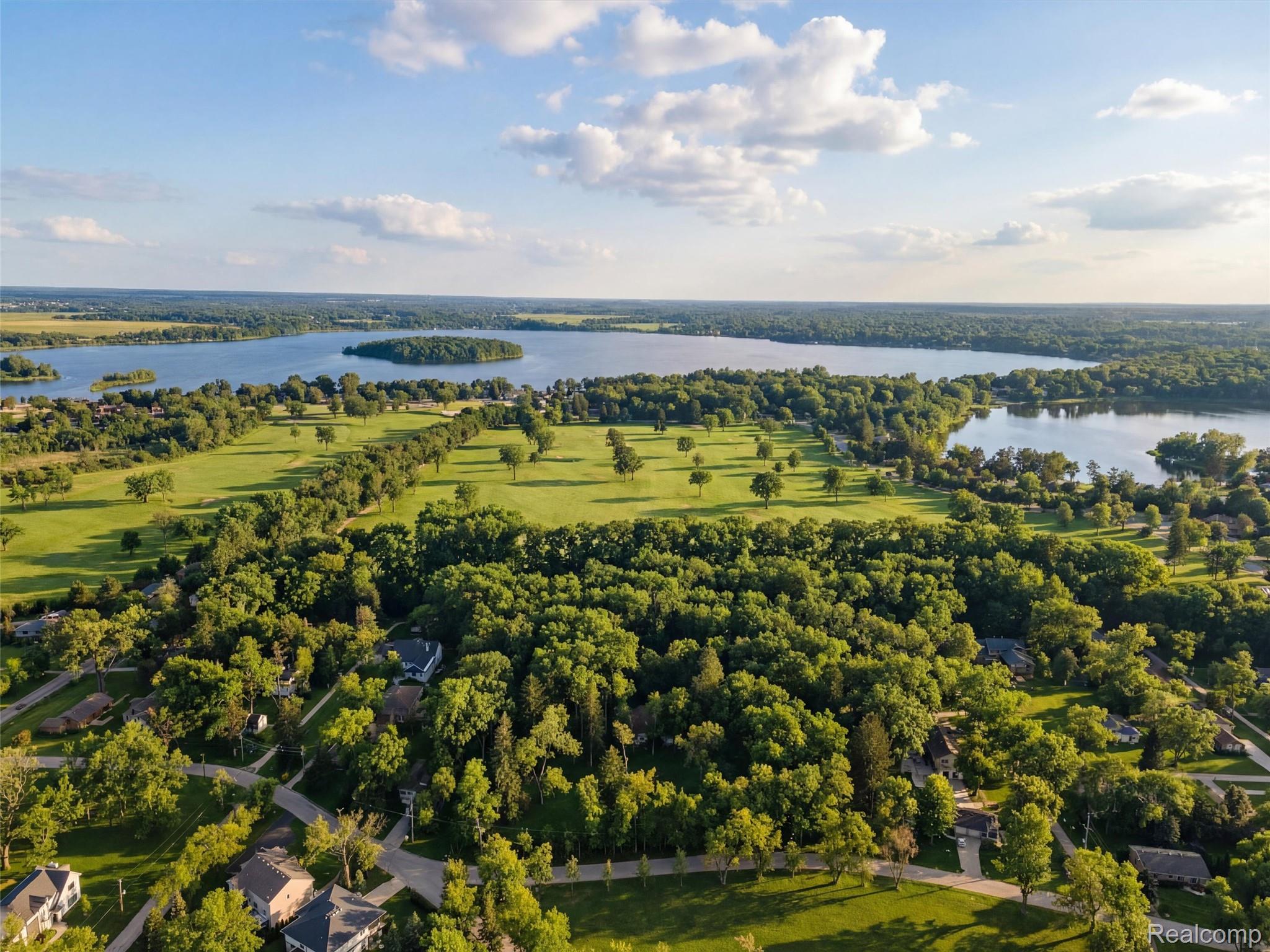 3655 Shady Beach Boulevard