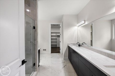 A home in ShelbyCharterTownship_Macomb