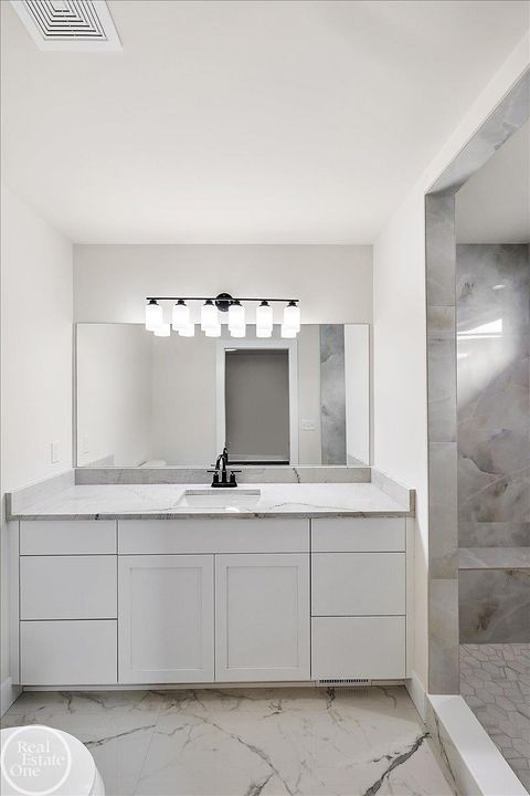 A home in ShelbyCharterTownship_Macomb