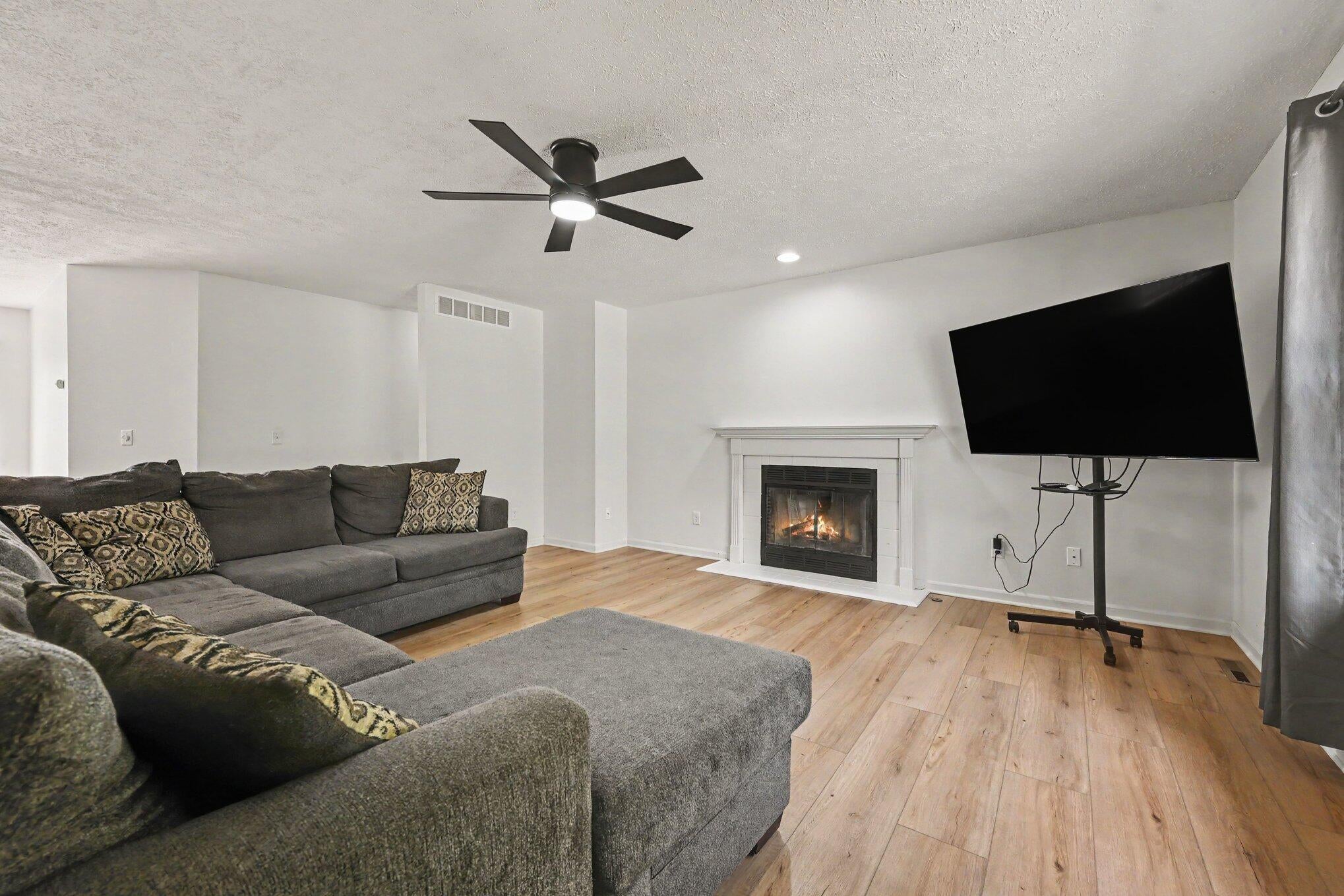 61117 County Road 653