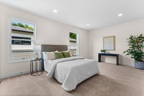 Tiny photo for 709 N 5th Avenue, Ann Arbor, MI 48104 (MLS # 81026028847)