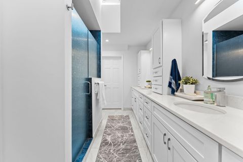 Tiny photo for 709 N 5th Avenue, Ann Arbor, MI 48104 (MLS # 81026028847)