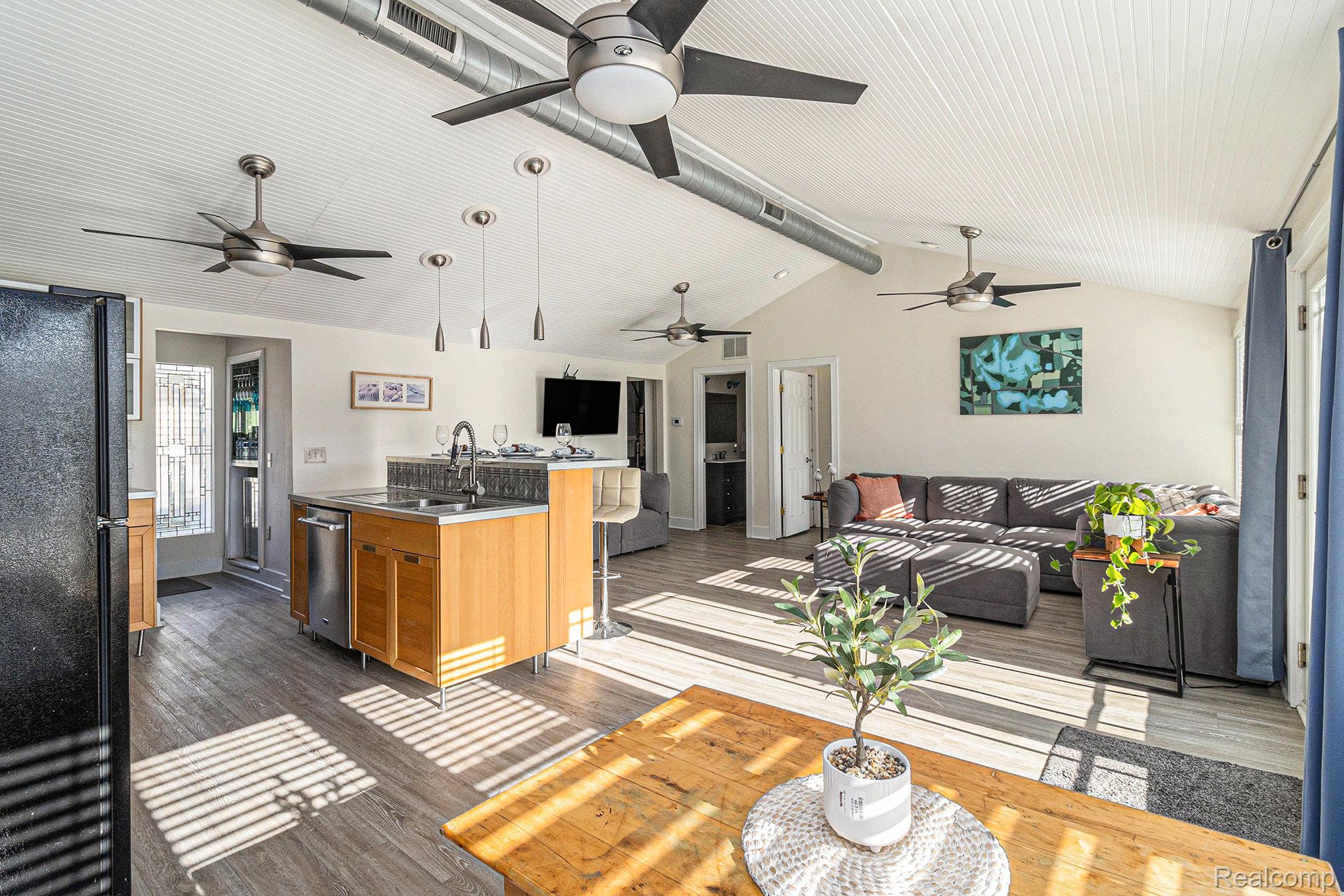7351 Selma Drive