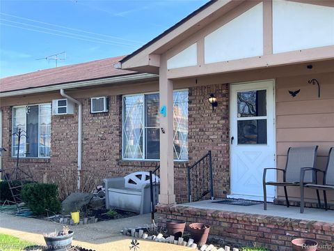 61035 Eleven Mile Road 4 South Lyon City MI 48178