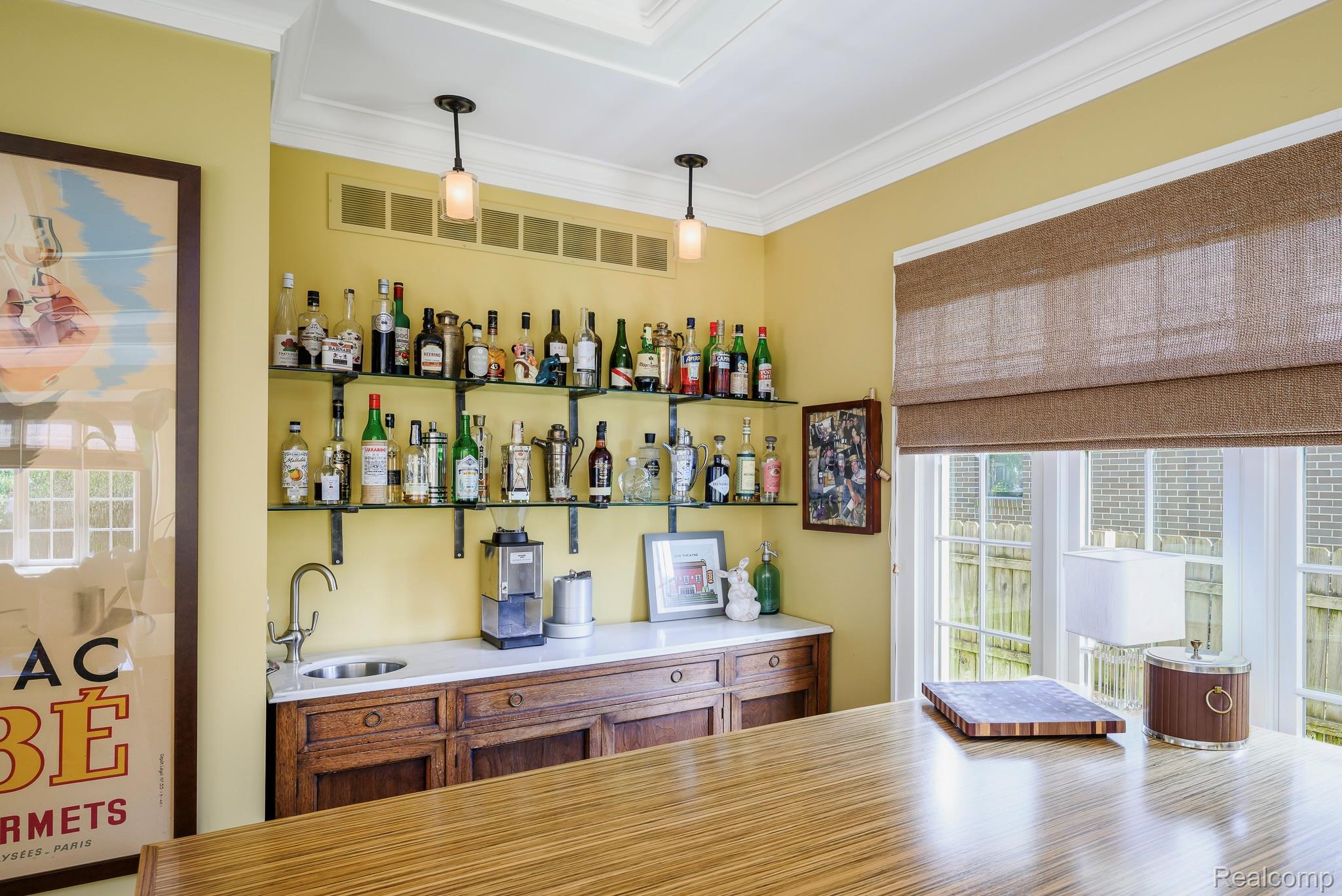 579 Chesterfield Avenue