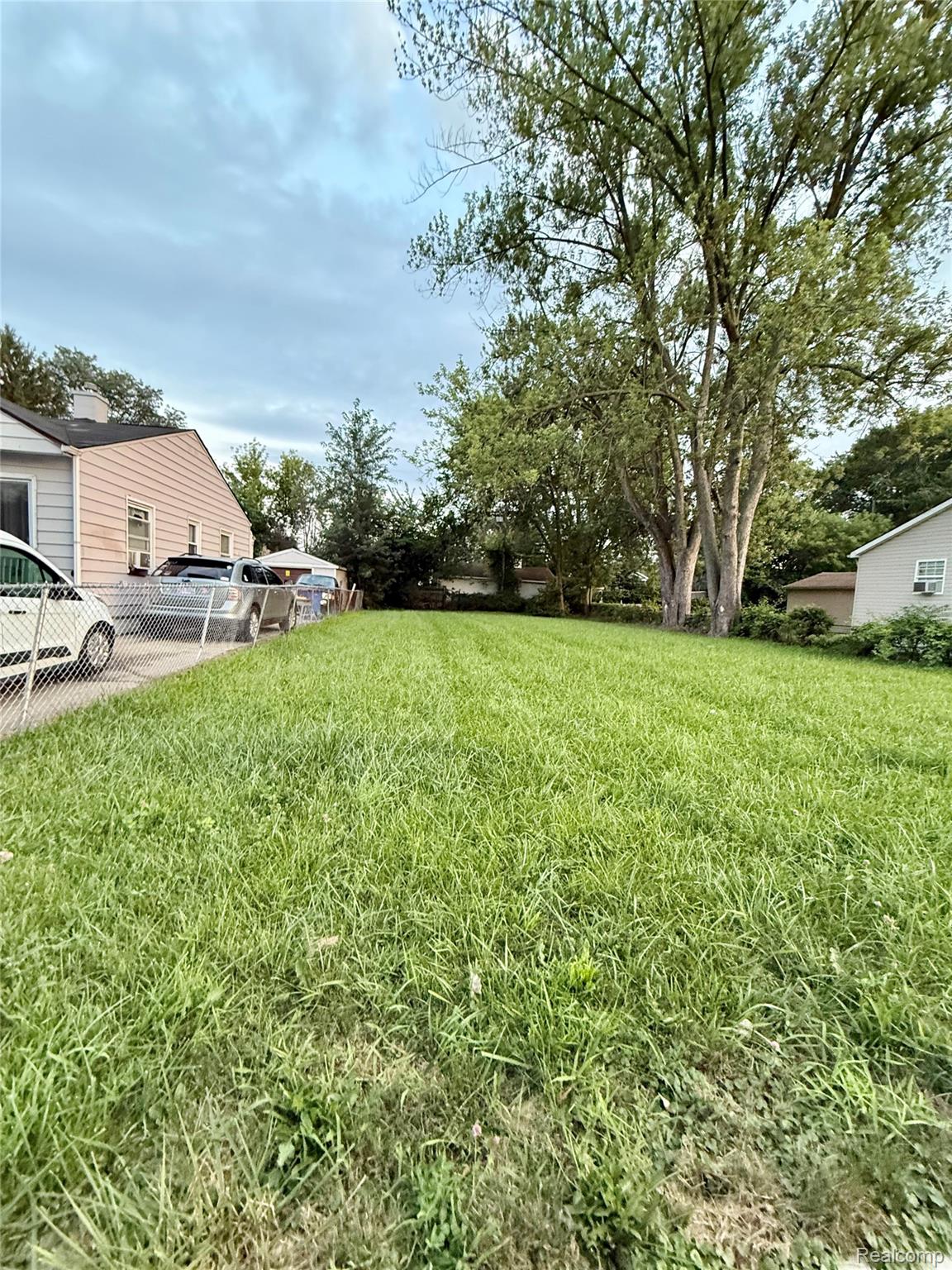 11060 Republic Avenue