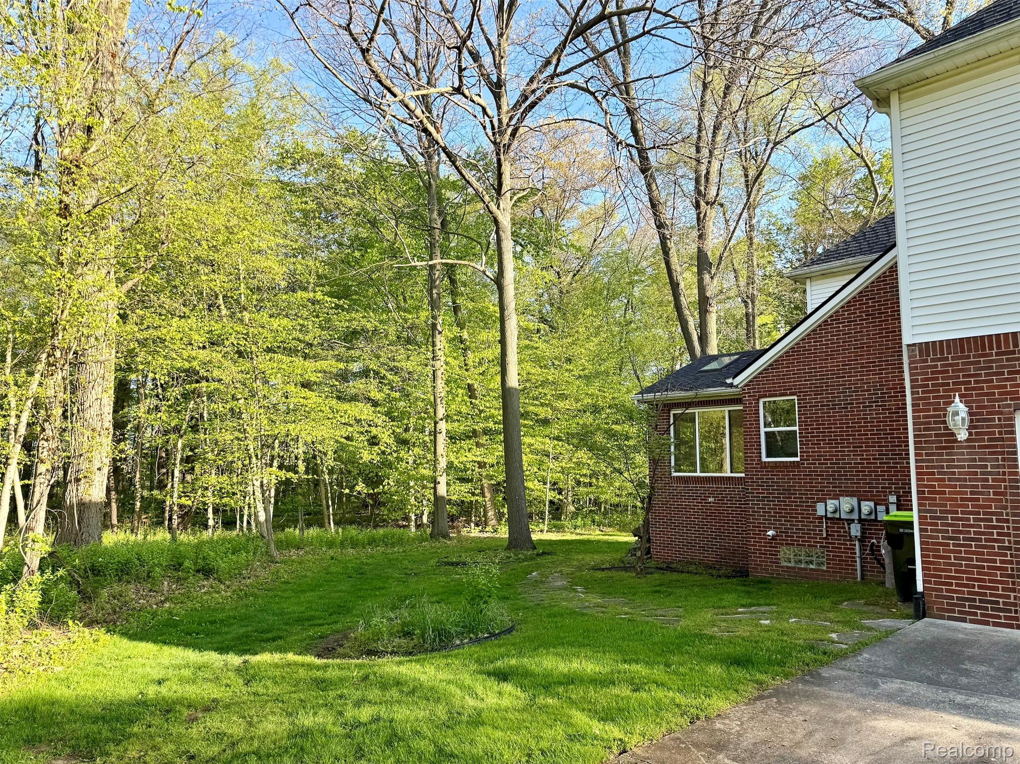 24525 Sandpiper Court