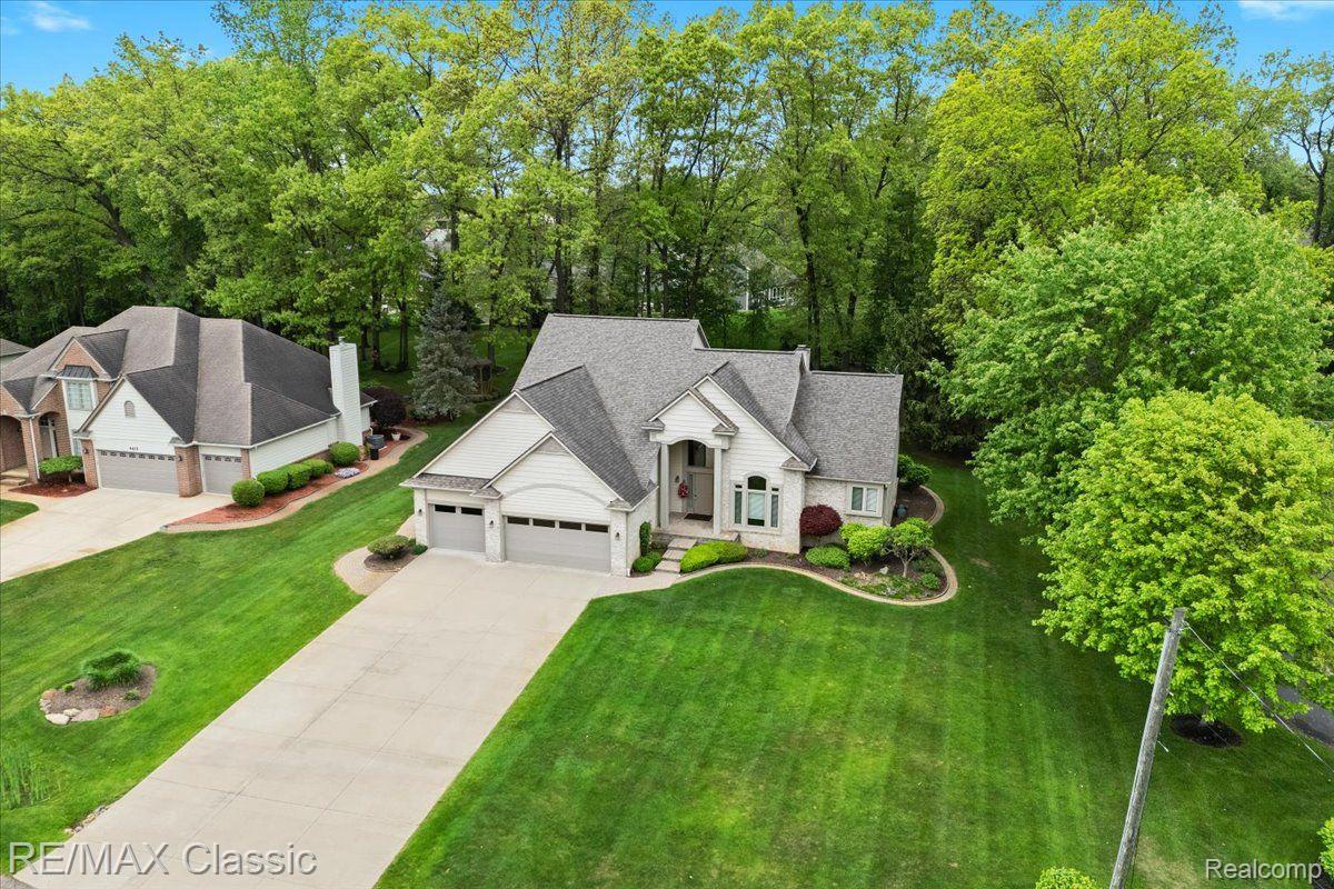 4435 DRIFTWOOD Drive