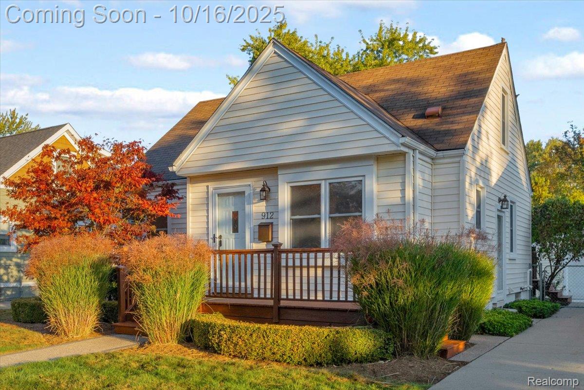 912 Woodsboro Drive