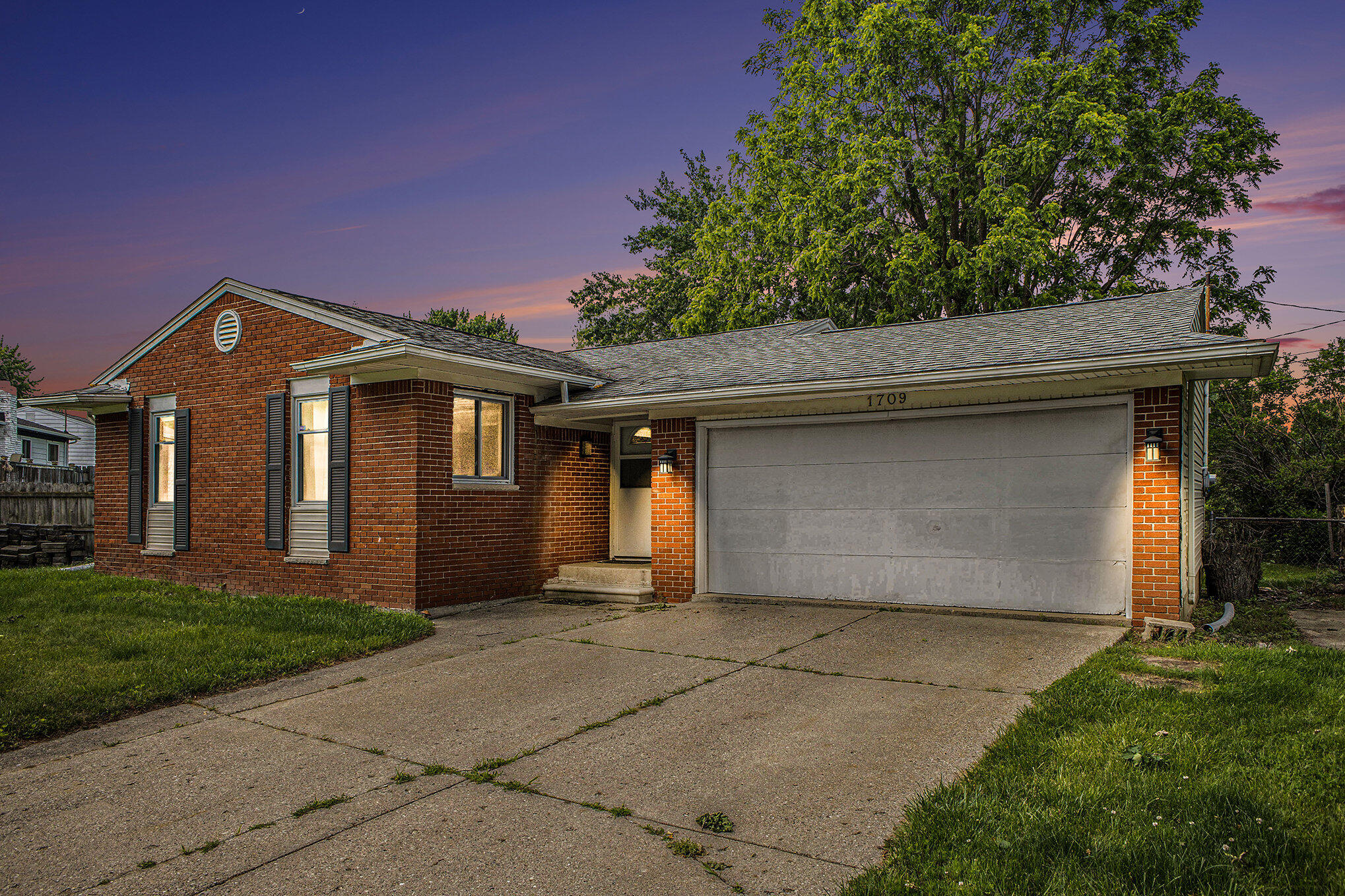 1709 Tuscany Lane
