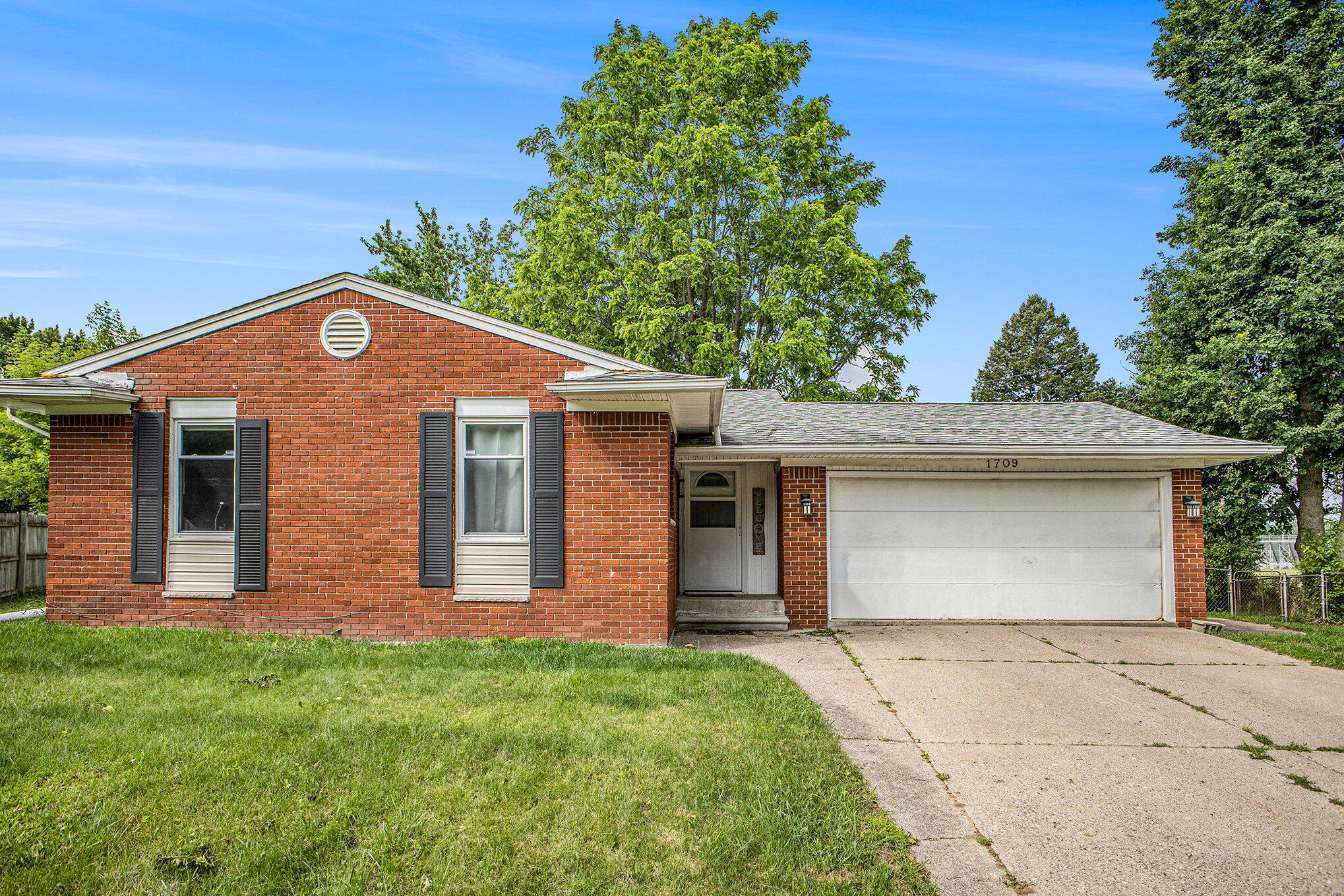 1709 Tuscany Lane