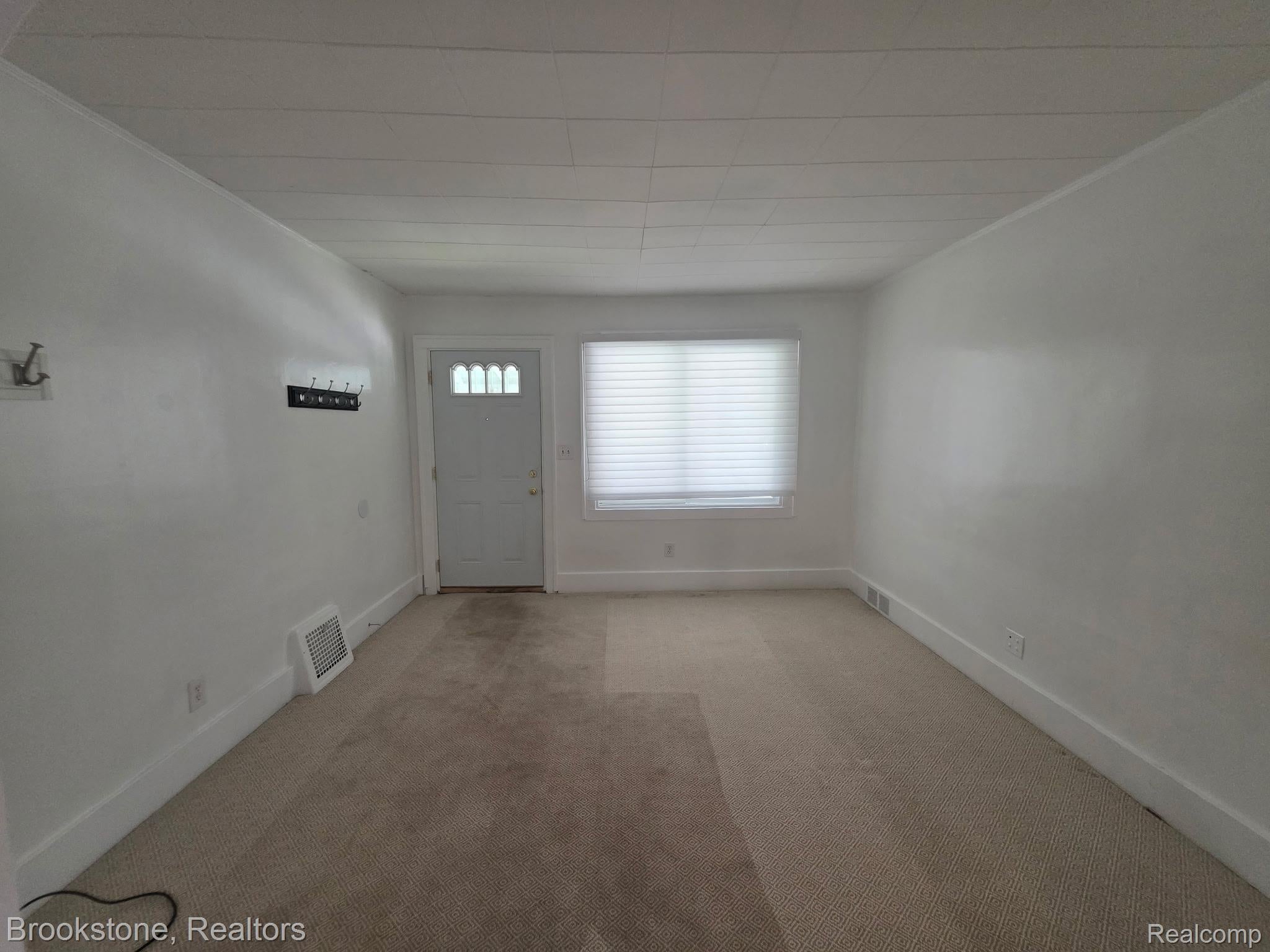 441 W Troy Street