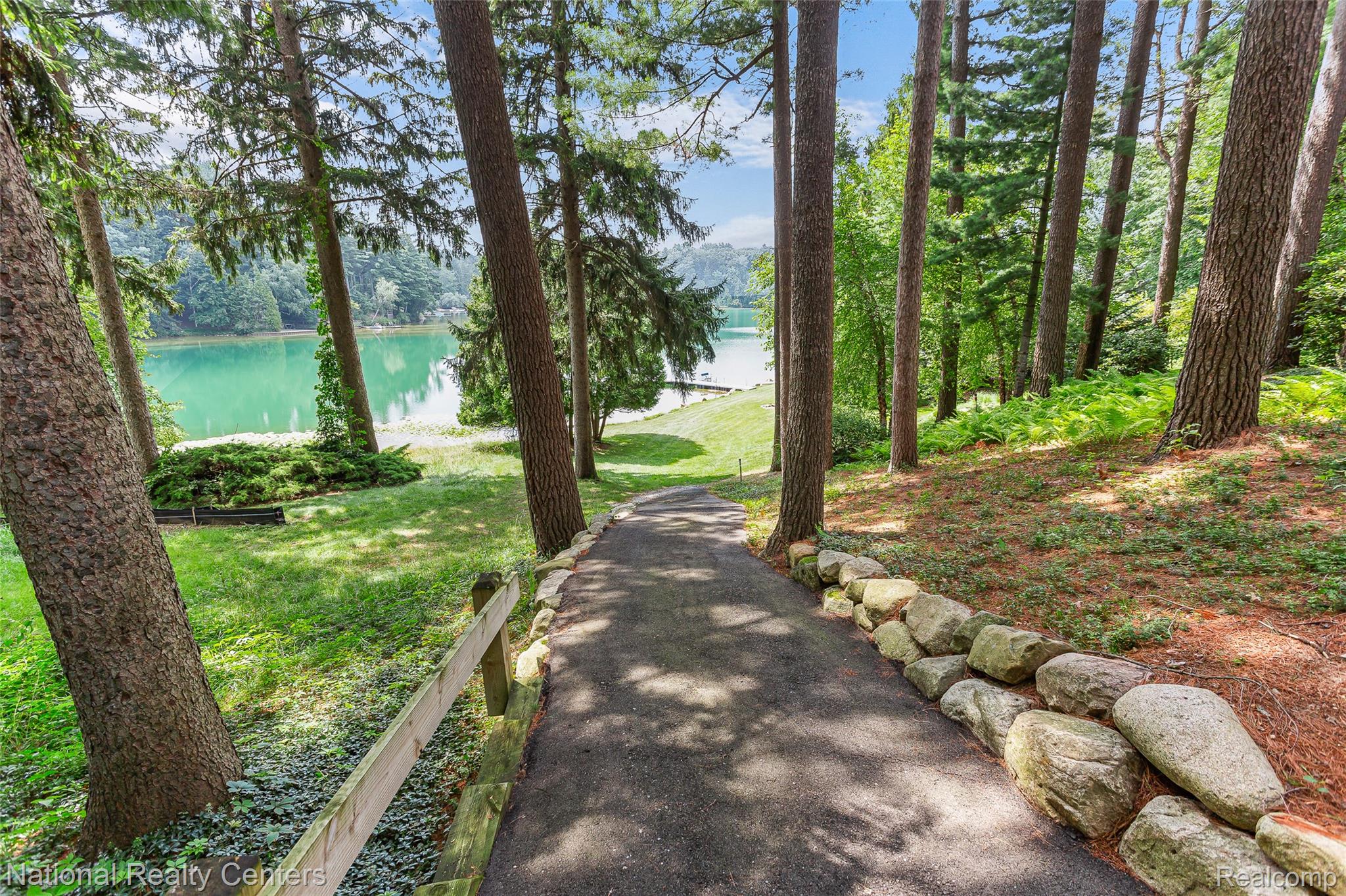 2191 Addaleen Road