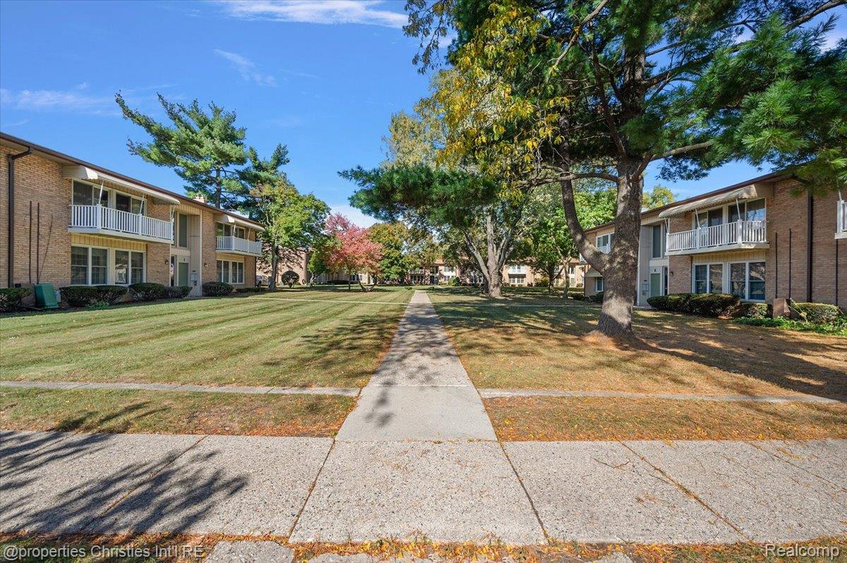 1199 S Sheldon Road 77