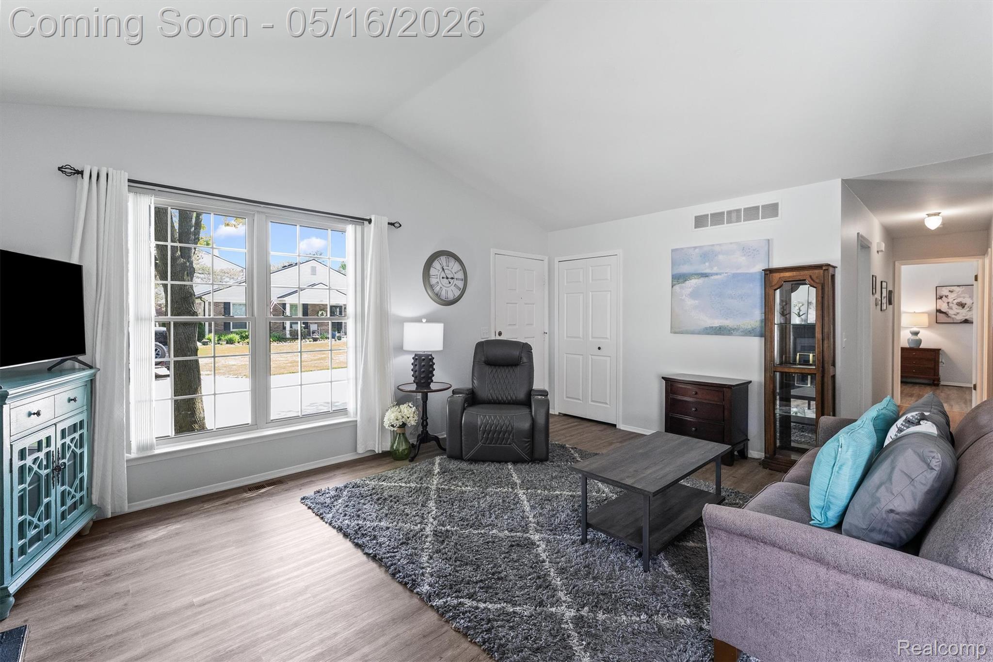 1501 Dover Hill N