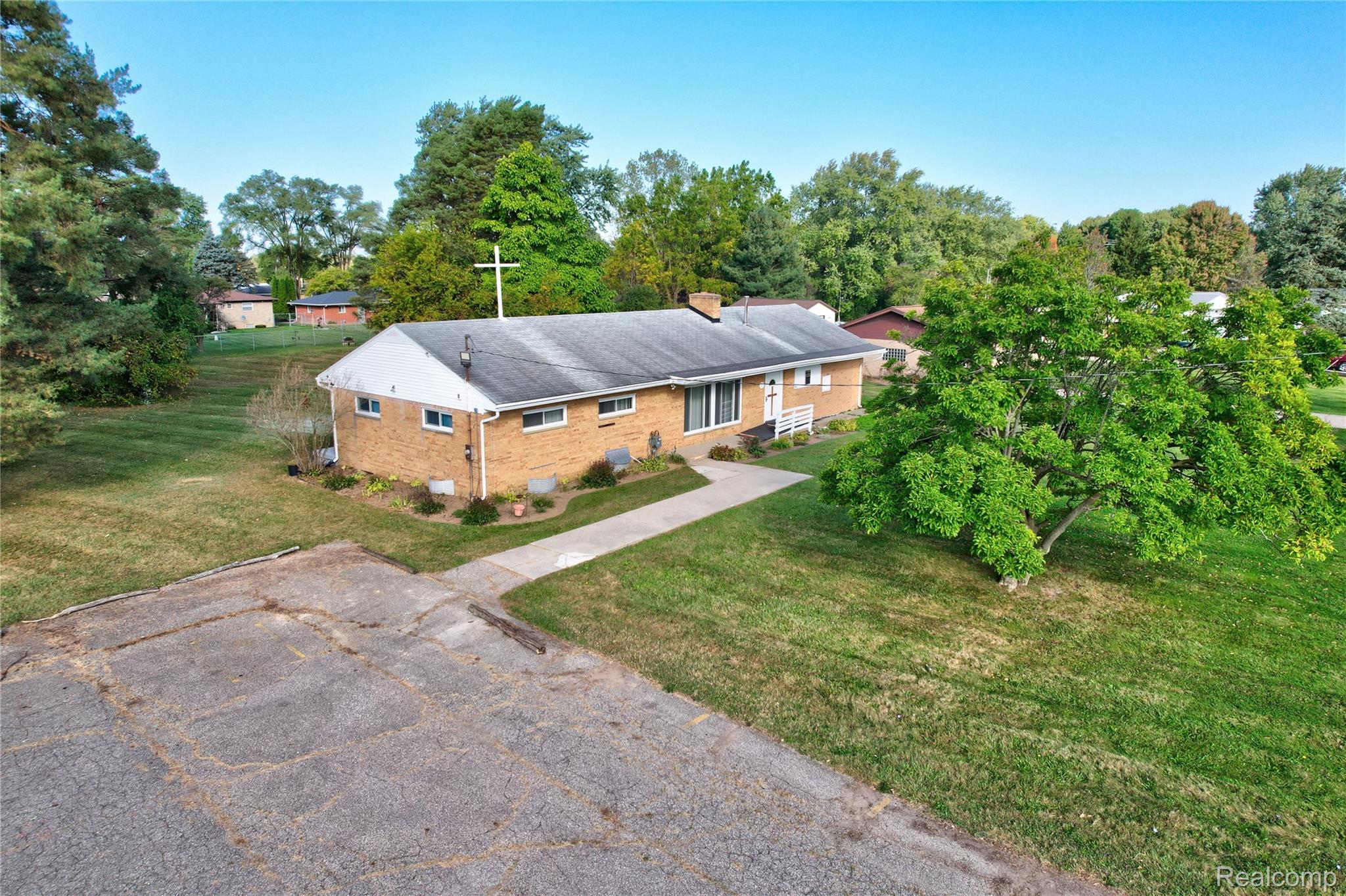 6577 Garden Drive