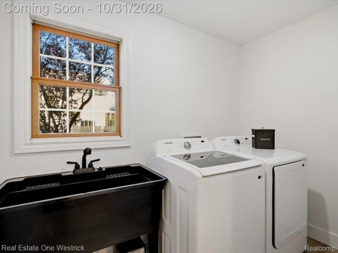 Tiny photo for 850 Townsend Drive, Algonac City, MI 48001 (MLS # 20261087009)
