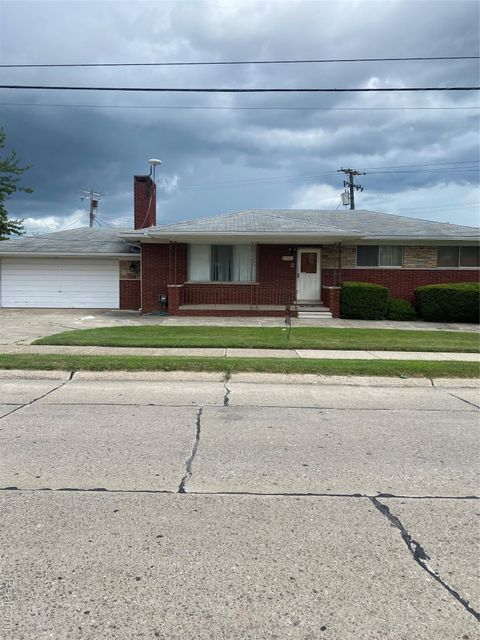 Photo of 21700 Wilmot Avenue, Eastpointe City, MI 48021 (MLS # 20251052923)