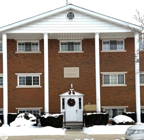 165 S Water Street Marine City City MI 48039