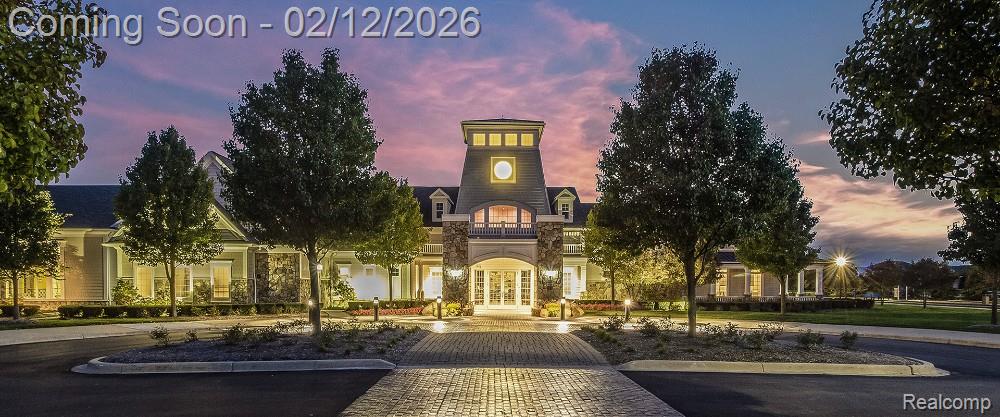 9431 Pine Valley Drive