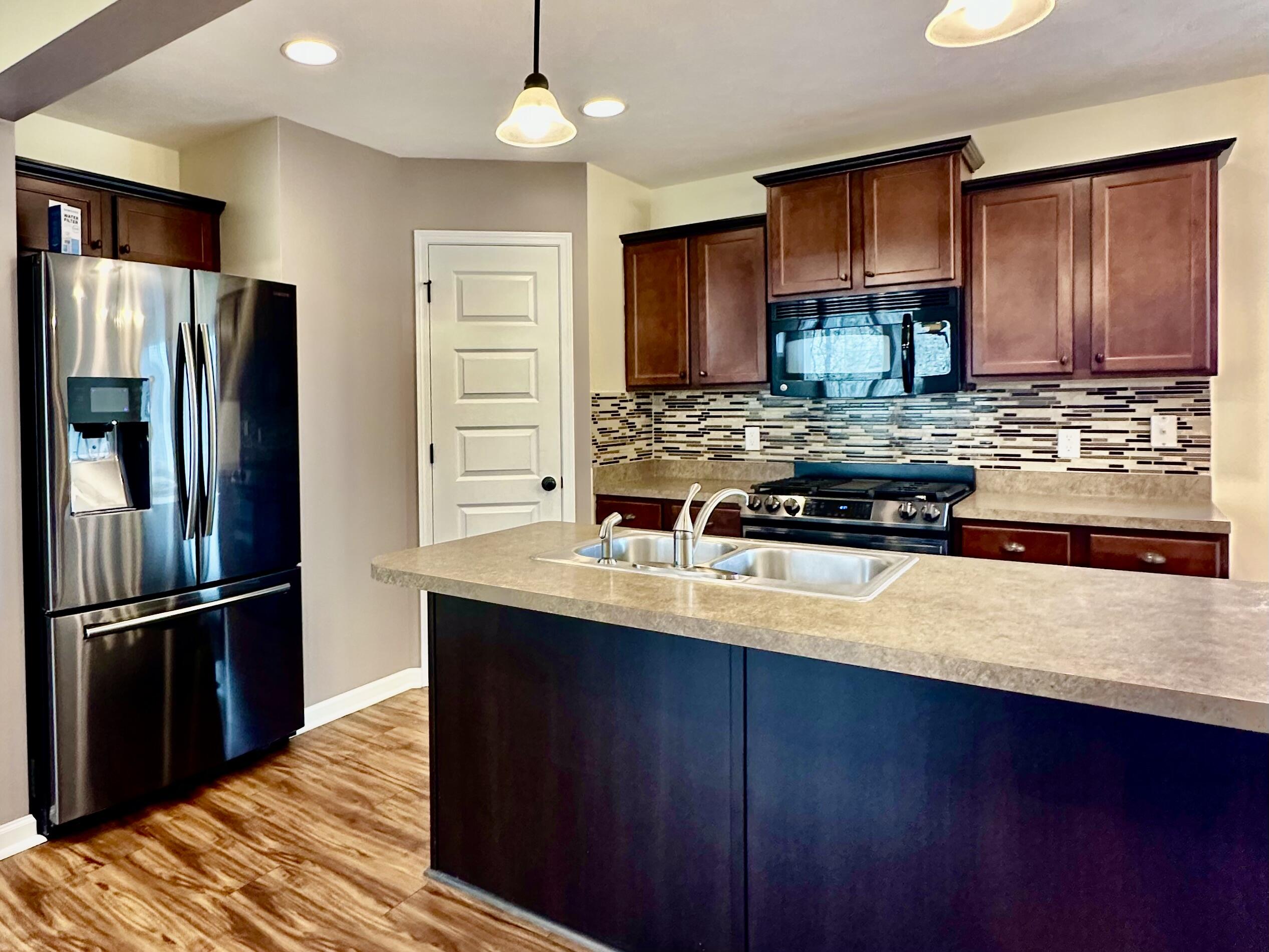 7947 High Knoll Drive SE