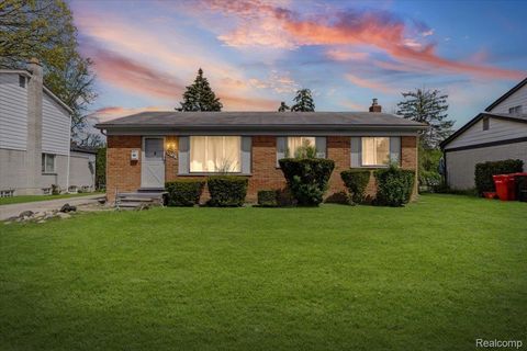 29740 Brentwood Street Southfield City MI 48076