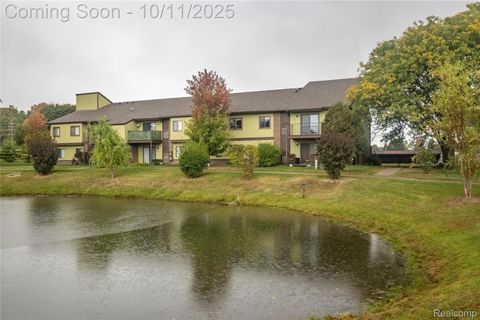 1481 E Chateau Vert Street Ypsilanti City MI 48197
