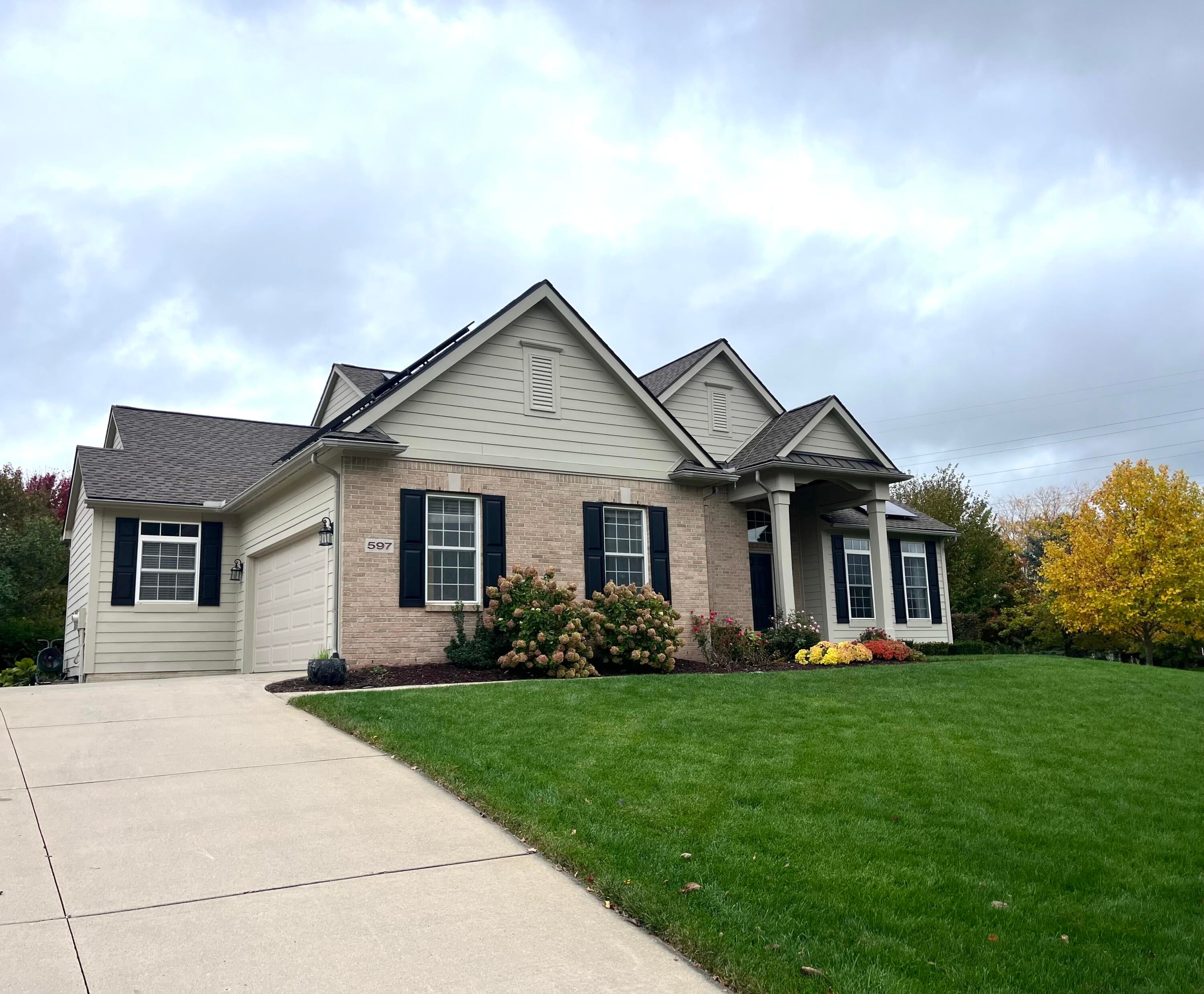 597 Amherst Circle
