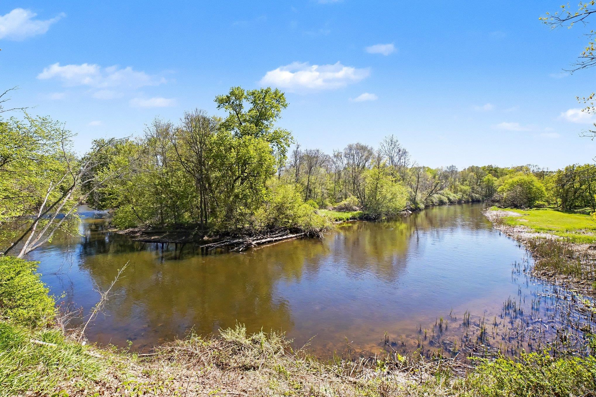 4381 W Pine River Road