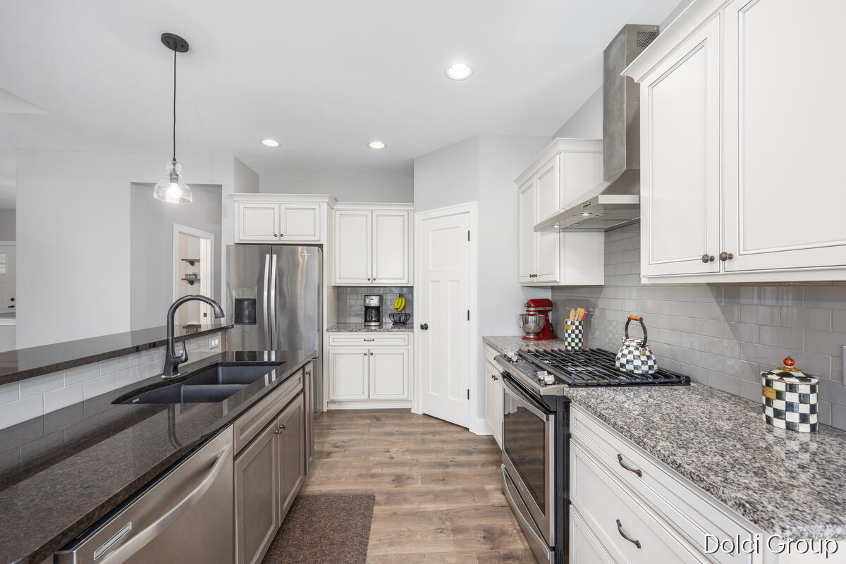 1423 Winchester Court